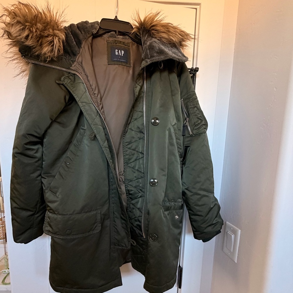 GAP Green Ski & Snow Jacket with Faux Fur Hood